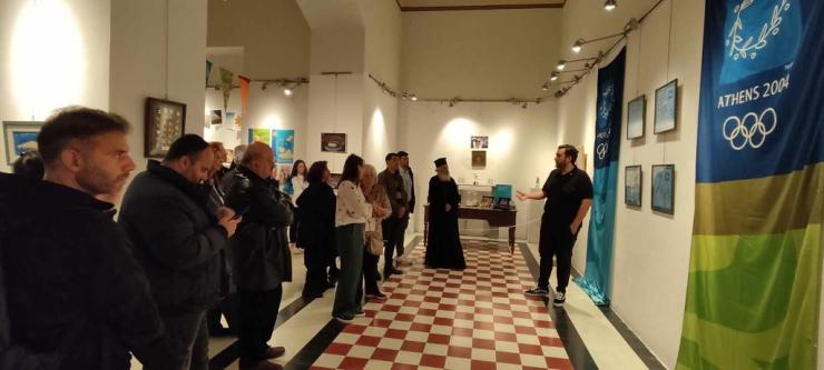 Σύρος: Εγκαίνια της έκθεσης "20 χρόνια μετά τη γιορτή" του Θοδωρή Καρατζούνη