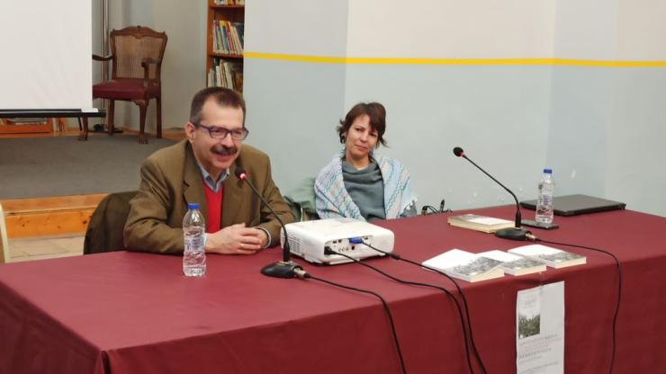 Η “Επανάσταση και εξέγερση στη Μέση Ανατολή” από τον Σωτήρη Ρούσσο