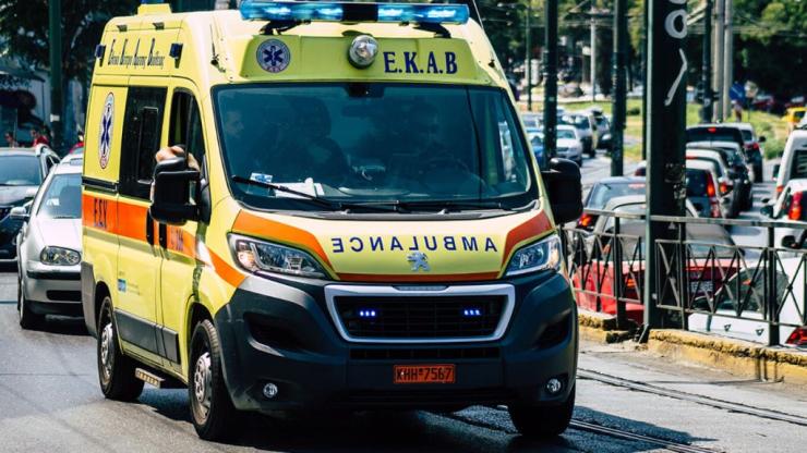 Πόρτα καταπλάκωσε μαθητές σε δημοτικό σχολείο της Κηφισιάς