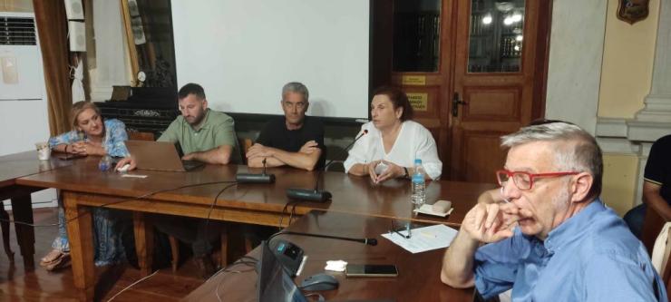 Συμπιέζονται οι ανάγκες μαθητών και εκπαιδευτικών