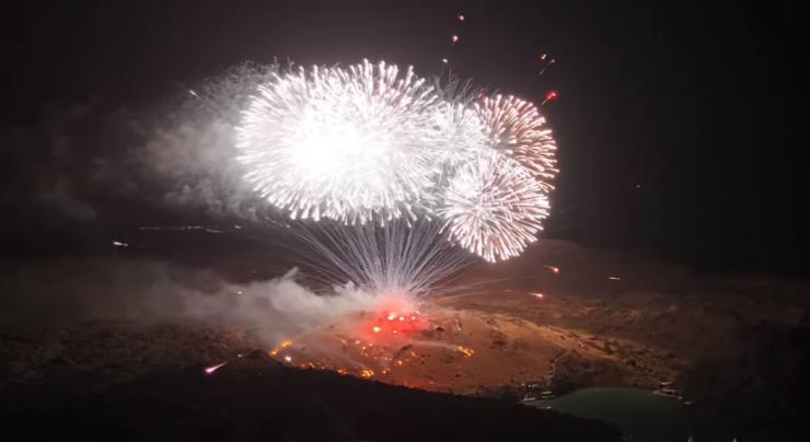 Ένα ξεχωριστό θέαμα με καθηλωτικές εικόνες