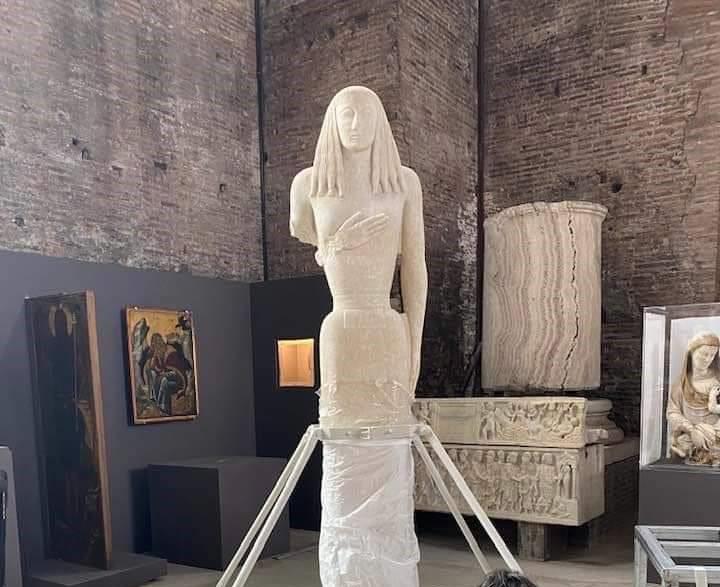 Μήλο της έριδος η Κόρη και το Αρχαιολογικό Μουσείο