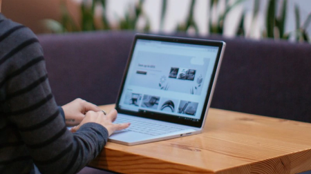 Voucher για tablet και laptop: Λήγει σήμερα η προθεσμία για αιτήσεις