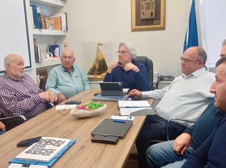 Σύρος: Προοπτική συγχώνευσης της ΔΕΥΑ με την Υπηρεσία Ύδρευσης Δήμου Τήνου