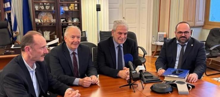 Στο επίκεντρο τα ενδοκυκλαδικά δρομολόγια