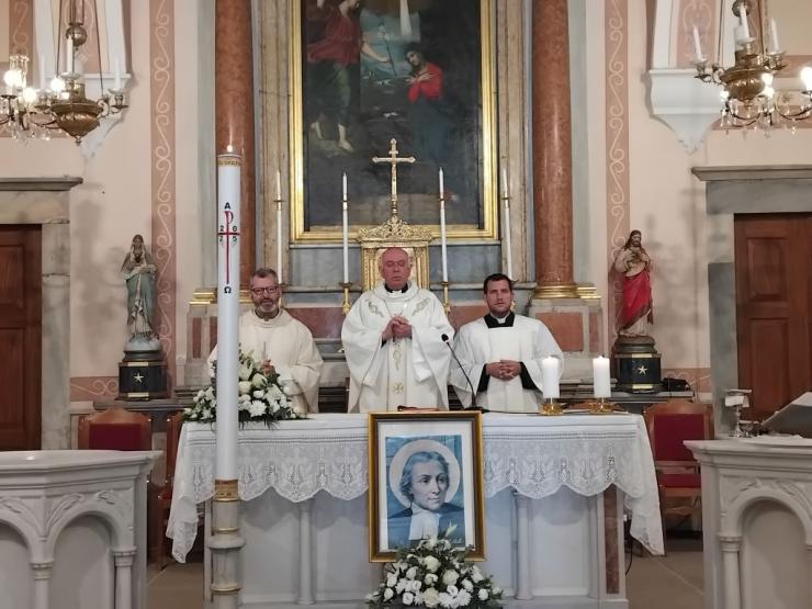 Φόρο τιμής στον ιδρυτή των εκπαιδευτηρίων