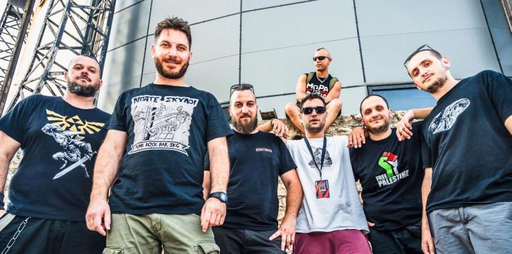 Οι "Κοινοί Θνητοί "το Σάββατο ζωντανά στη Σύρο