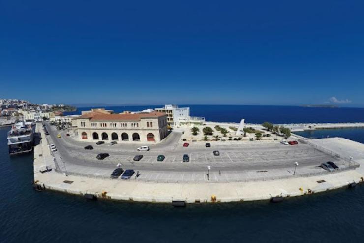 "Λαϊκή Συσπείρωση": Από πότε η Ερμούπολη δεν είναι ασφαλής για τους επισκέπτες της;