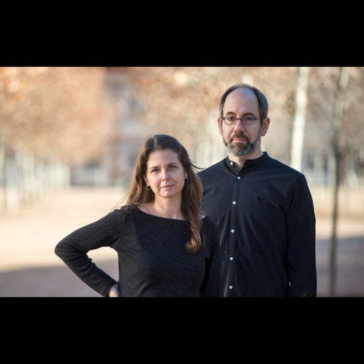 Σύρος: Το ντοκιμαντέρ "Η Σιωπή των Άλλων" στο εργοστάσιο Κορνηλάκη