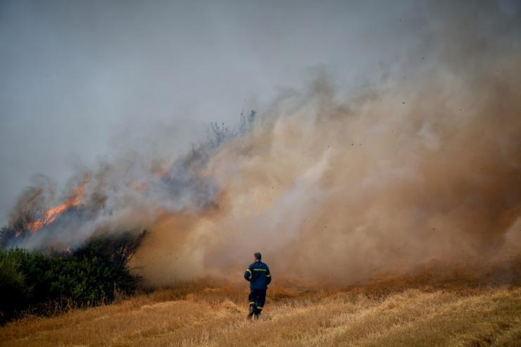 Πολύ υψηλός κίνδυνος πυρκαγιάς σε έξι περιφέρειες