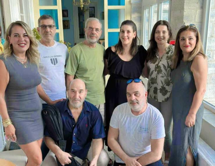 Σύρος: Εθελοντική δράση στο γηροκομείο του Αγίου Παντελεήμονα