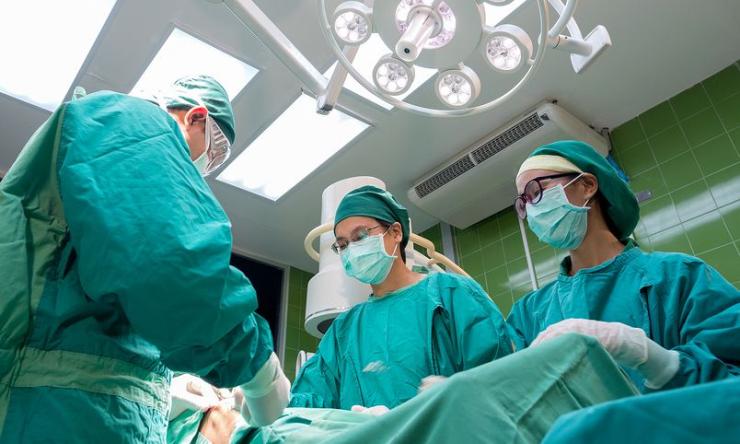 ΠΟΥ: Τα ανθεκτικά μικρόβια εξαπλώνονται, τα αντιβιοτικά “λιγοστεύουν”