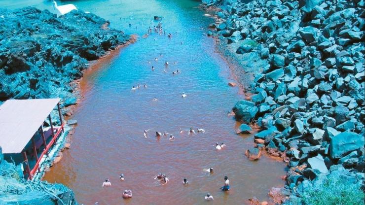 Σαντορίνη: Ο “κρυφός” ιαματικός πλούτος ευκαιρία για τουρισμό 12 μηνών