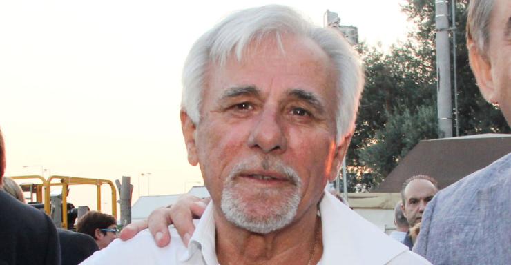 Έφυγε από τη ζωή ο δημοσιογράφος Σπύρος Καρατζαφέρης