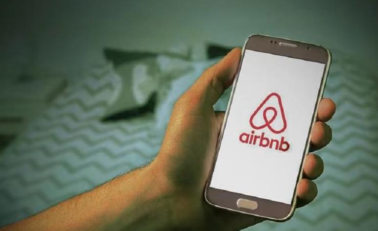 Σαρωτικός έλεγχος στα Airbnb: Η εφορία ανοίγει τα στοιχεία από τις πλατφόρμες