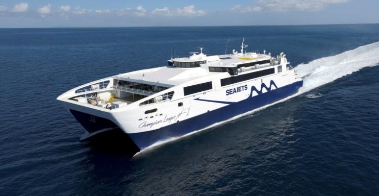 Πάρος: Εμπλοκή της άγκυρας του "Champions League Jet 1", ταλαιπωρία για 459 επιβάτες