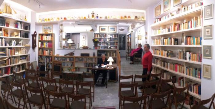 “Οδηγός ο ίδιος ο ποιητής”