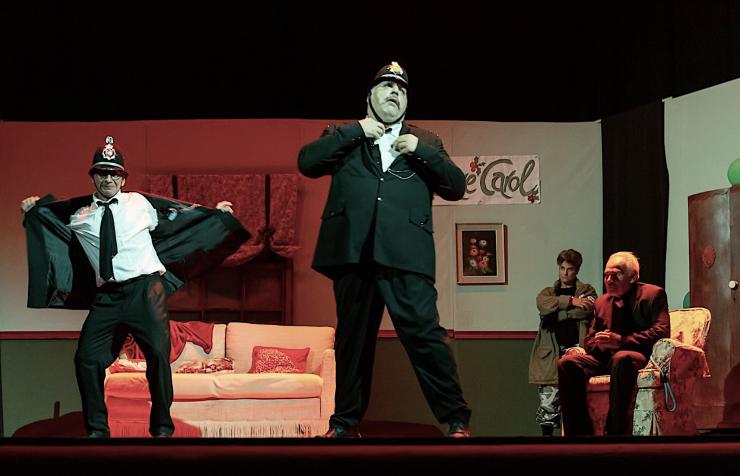 Αγάπη και προσφορά για το θέατρο