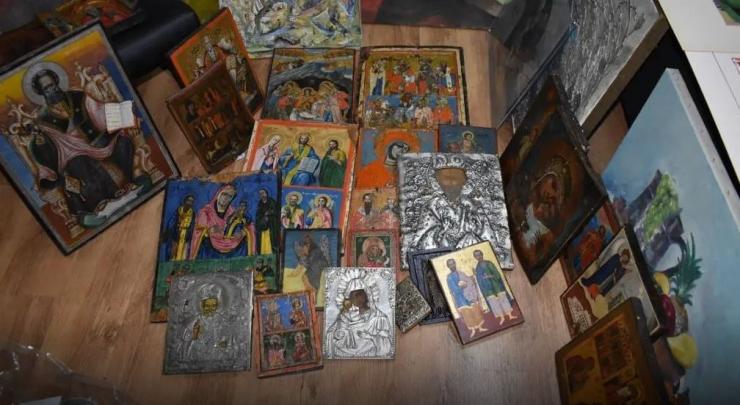 Κατασχέθηκαν πλαστοί πίνακες Πικάσο και Πόλοκ