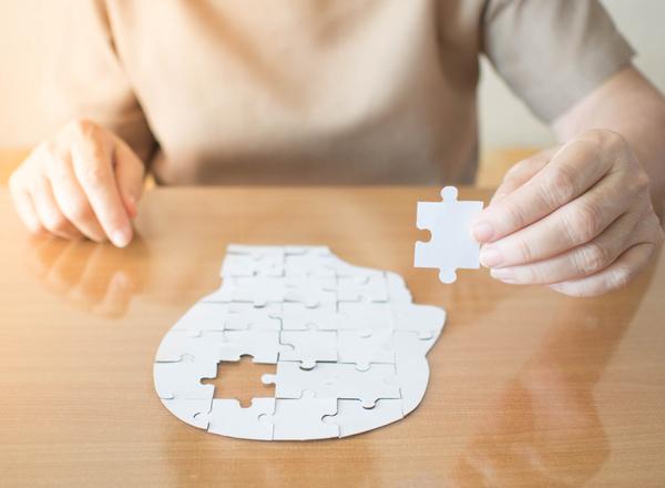 Εμμηνόπαυση: Αυξημένος κίνδυνος άνοιας και νόσου Αλτσχάιμερ από ορμονοθεραπεία