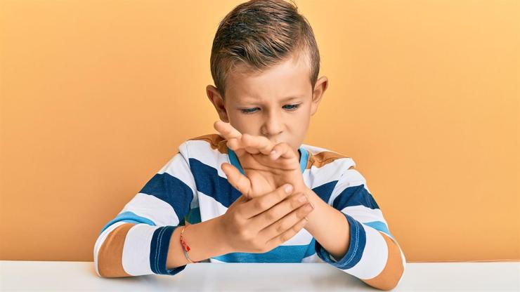 Ρευματικές παθήσεις: Όλες οι καλύψεις για την αρθρίτιδα που αφορά τα παιδιά