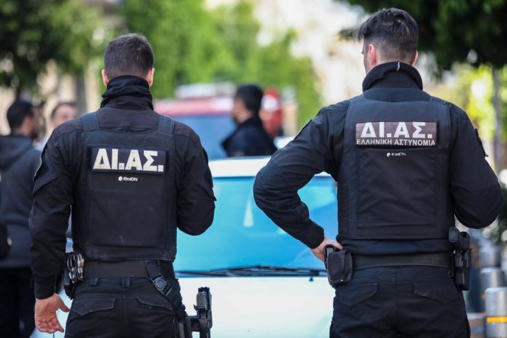 Σύσκεψη για την οπαδική βία: Το αργότερο μέχρι αύριο οι προτάσεις της ΕΛΑΣ για τα μέτρα – Τι συζητήθηκε