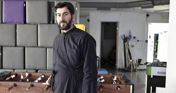 Σήμερα ενώπιον των εισαγγελέων ανηλίκων ο πατέρας Αντώνιος