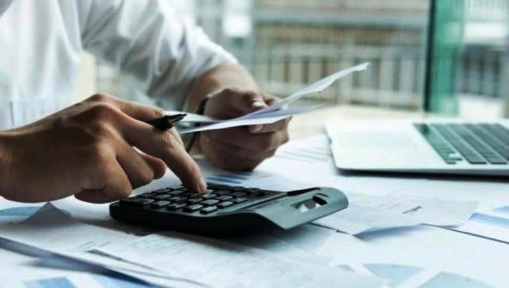 Φορο-ανάσες για οικογένειες με παιδιά, ανατροπές για ελεύθερους επαγγελματίες