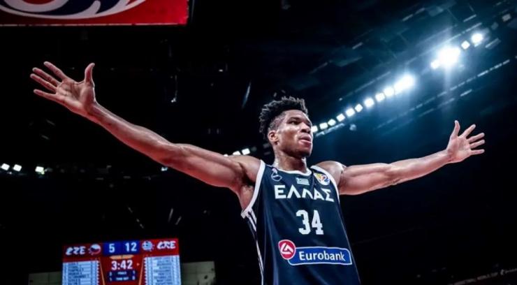 Με Γιάννη Αντετοκούμπο η προεπιλογή του Ιτούδη για το Μουντομπάσκετ