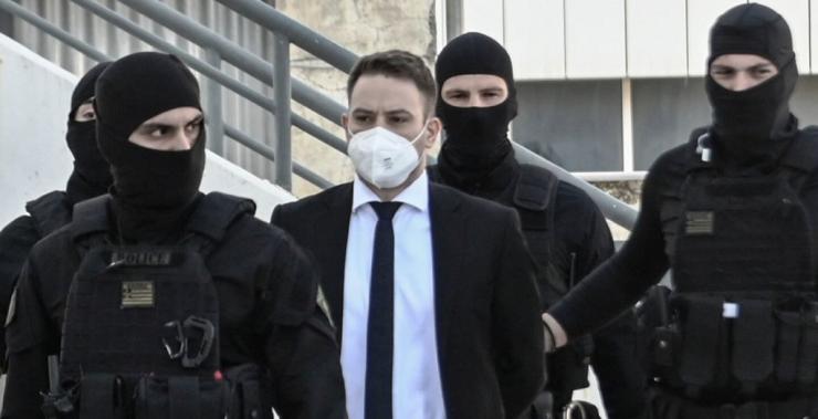 Γλυκά Νερά: Ένοχος ομόφωνα ο Μπάμπης Αναγνωστόπουλος