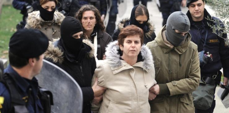 Αποφυλάκιση Πόλας Ρούπα: Πώς τα ισόβια έγιναν 8,5 χρόνια