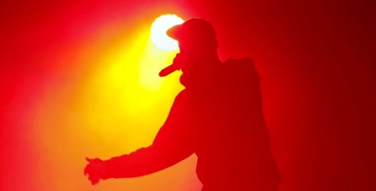 Γνωστός 27χρονος τράπερ συνελήφθη με κοκαΐνη και 2.350 ευρώ