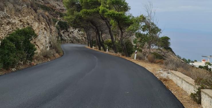 Σύρος: Έργα διαγράμμισης στο οδικό δίκτυο Ερμούπολης - Κινίου