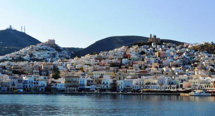 Σύρος: Ο Πολιτιστικός Σύλλογος Κρητών για την ακτοπλοϊκή σύνδεση με την Κρήτη