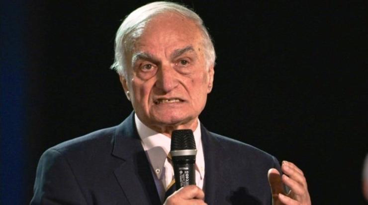 Σε κρίσιμη κατάσταση ο Μανώλης Μαυρομμάτης και η σύζυγός του