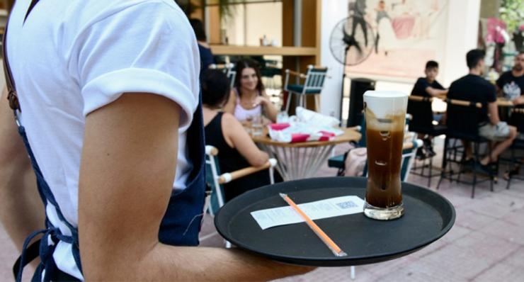 ΤΕΚΑ: Ο ατομικός κουμπαράς και τα οφέλη για τους νέους και την οικονομία