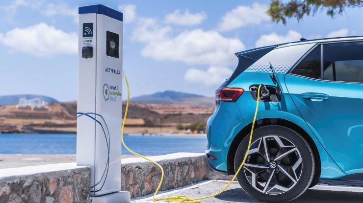 Γρίφος η μεταφορά των ηλεκτροκίνητων στα νησιά