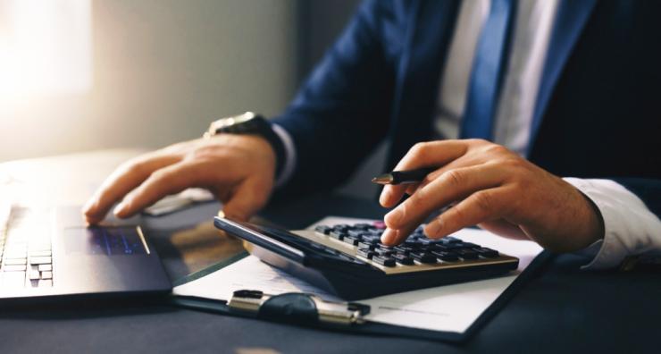 Φορολογική Ενημερότητα: Πώς μπορούν να «ξεμπλοκαριστούν» όσοι χρωστούν στην εφορία