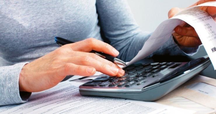 Ποιοι ωφελούνται από τις νέες φορολογικές ελαφρύνσεις - Η ημερομηνία «κλειδί»