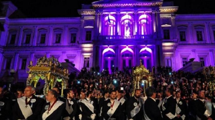 Σύρος: Κυκλοφοριακές ρυθμίσεις στην Ερμούπολη λόγω της λιτανείας των Επιταφίων