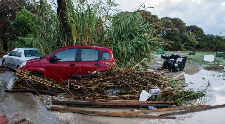 Υποχρεωτική η ασφάλιση για φυσικές καταστροφές από 1η Ιουνίου σε επιχειρήσεις και αυτοκίνητα