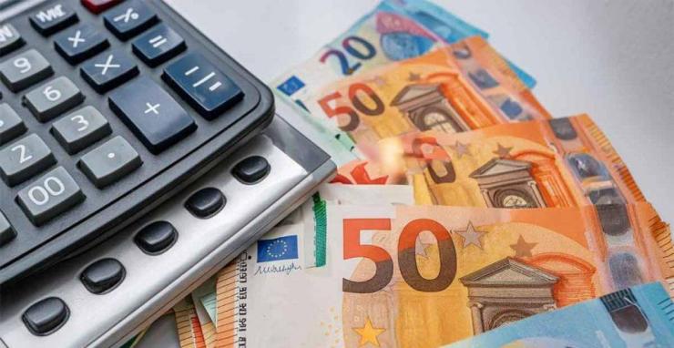 Προς νέο ρεκόρ εισπράξεων από φόρους