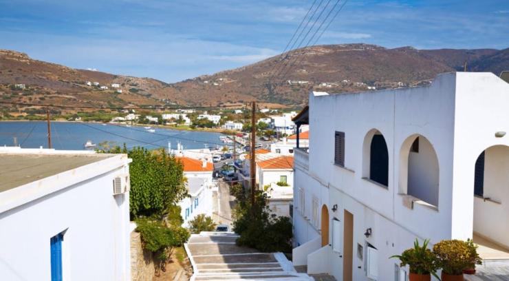 Η Άνδρος κλέβει τις εντυπώσεις ακόμα και στη low season