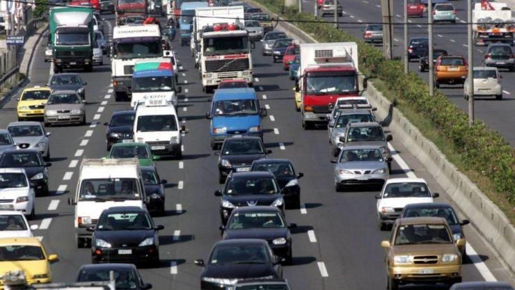 Οχήματα: Ποιοι κερδίζουν απαλλαγή από το τέλος ταξινόμησης