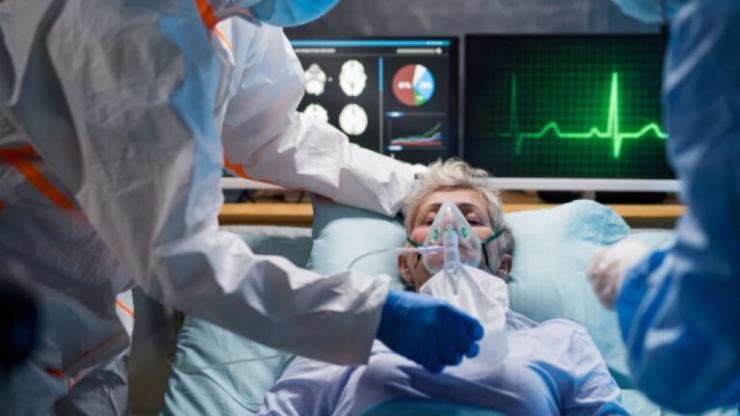 Ένα φθηνό και ήδη γνωστό φάρμακο νέο ισχυρό «όπλο» κατά της βαριάς Covid