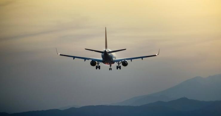 ΙΝΣΕΤΕ: Στα 31 εκατ. οι διεθνείς αεροπορικές αφίξεις το 2025