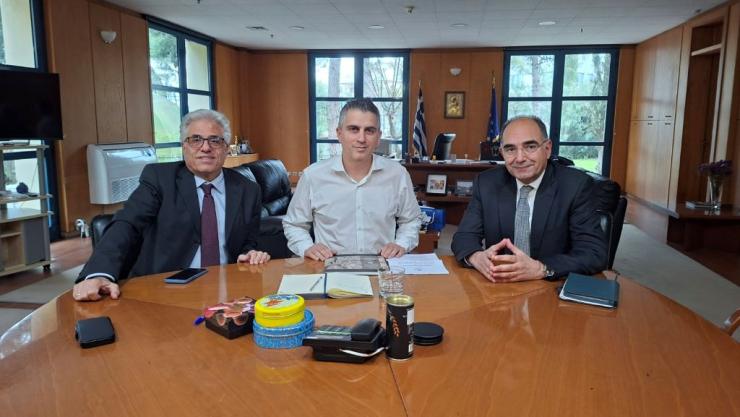 Στο επίκεντρο το νέο αεροδρόμιο