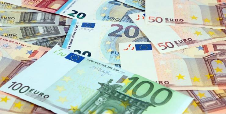 Αυτοί είναι οι πέντε κλάδοι που έχουν μέσο μισθό άνω των 2.000 ευρώ