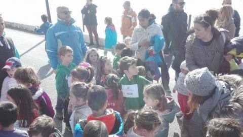 Η Σύρος τρέχει στην… Βάρη 