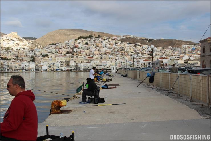 «Διασυλλογικός Αγώνας Παράκτιας Αλιείας με φελλό από Λιμενικές Εγκαταστάσεις»